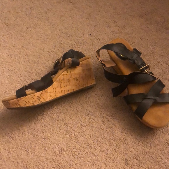 Wedges - Picture 2 of 5